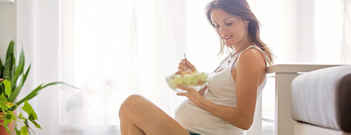 Pálenie záhy v tehotenstve: pomôžu tieto tipy od pôrodnej asistentky