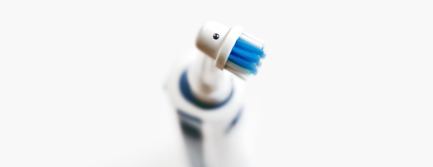 Ako si vybrať vhodnú elektrickú zubnú kefku?