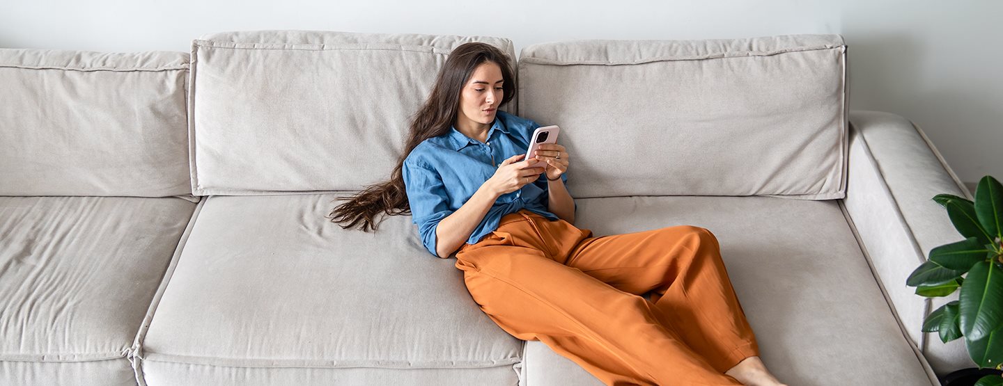 Stále viac času stráveného pred obrazovkou: Preberá mobilný telefón kontrolu nad naším životom?