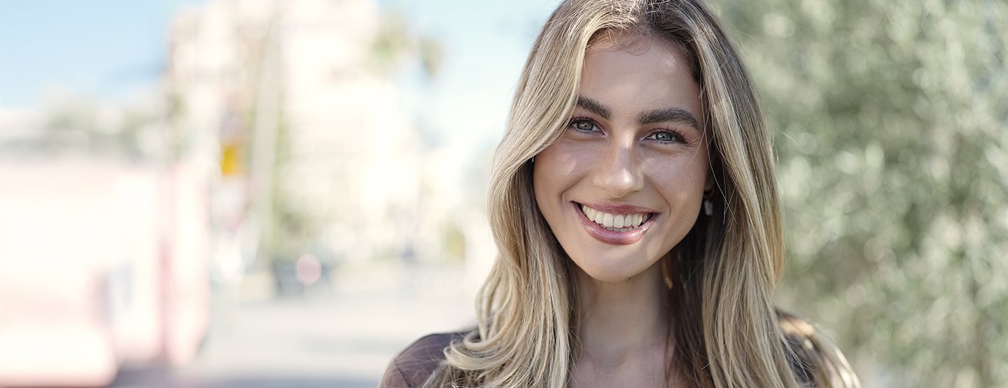 Quiet Luxury Hair: Ako teraz nosí vlasy Margot Robbie a iné hviezdy