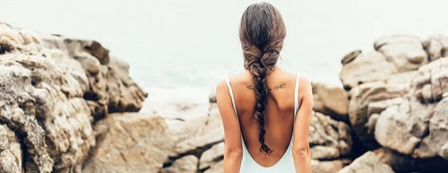 Messy French Braid: Sprievodca letného IT girl štýlu