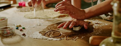 Vykrajované sušienky: jednoducho vkusná dekorácia