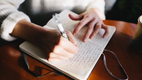 Žurnál: čo tak si písať tvorivý denník?